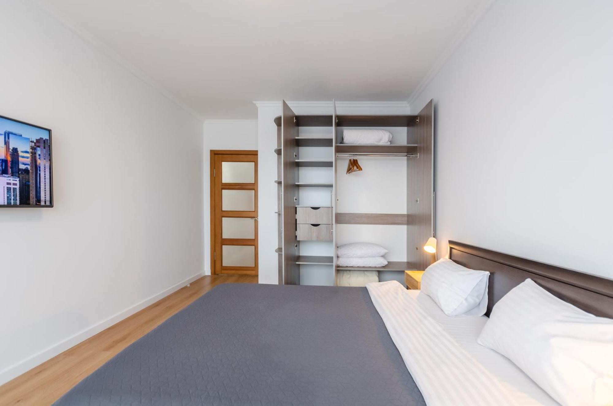 Petrovdom 7-27 In Rc Kvartet Cozy Apartment Nearby With Central Railway Station Kiew Exterior foto