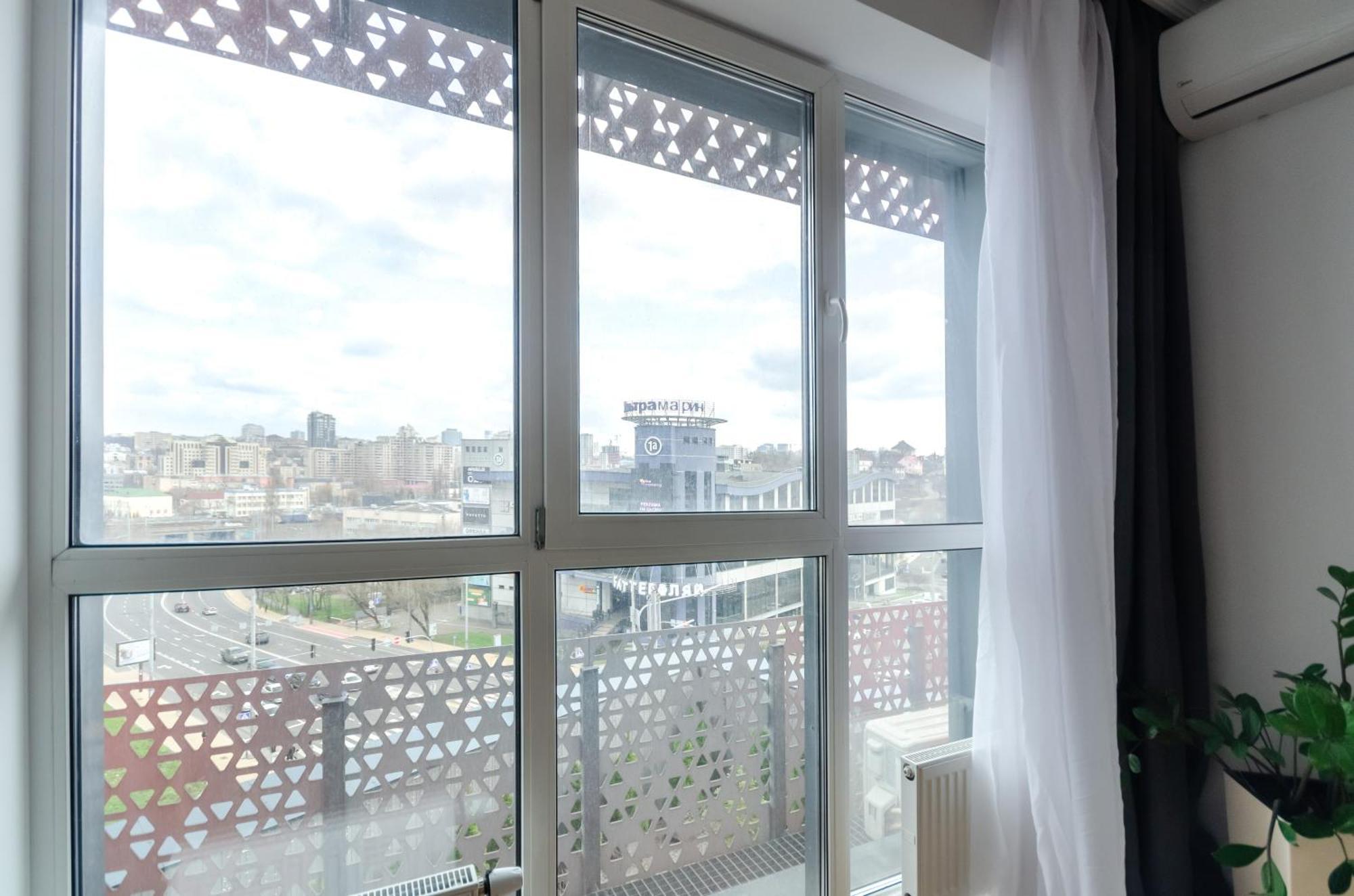 Petrovdom 7-27 In Rc Kvartet Cozy Apartment Nearby With Central Railway Station Kiew Exterior foto